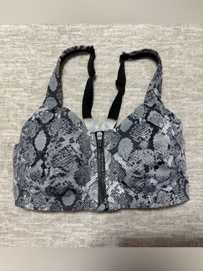 Victoria's Secret Incredible Knockout Bra